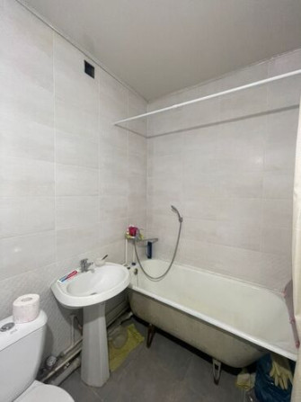 1 комната, 33 м², 105 серия, 8 этаж Бишкек - изображение 5