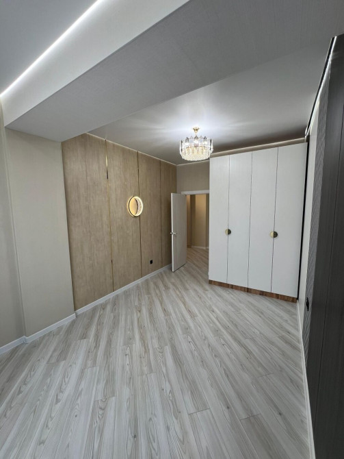 2 комнаты, 66 м², Элитка, 4 этаж, Дизайнерский ремонт Бишкек - изображение 1