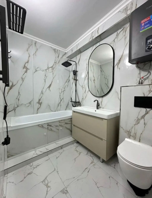 СРОЧНО ПРОДАЕТСЯ ШИКАРНАЯ 4-КОМНАТНАЯ КВАРТИРА МЕЧТЫ-132 м² Bishkek - photo 1