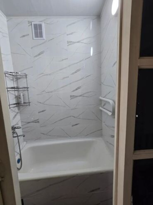 3 комнаты, 92 м², Индивидуалка, 2 этаж, Евроремонт Бишкек - изображение 5