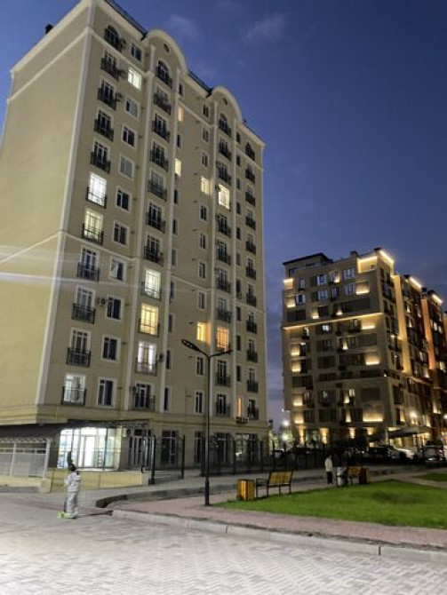 1 комната, 37 м², Элитка, 10 этаж, Евроремонт Бишкек - изображение 7