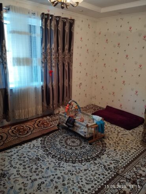 1 комната, 35 м², Малосемейка, 2 этаж, Старый ремонт Бишкек - изображение 2