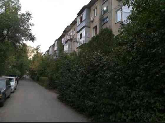 2 комнаты, 47 м², 104 серия, 1 этаж, Старый ремонт Бишкек