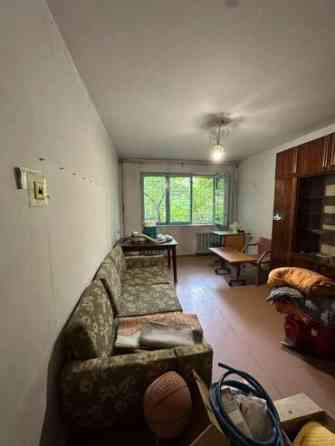 2 комнаты, 47 м², 104 серия, 1 этаж, Старый ремонт Бишкек