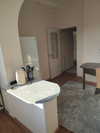 1 комната, 43 м², 106 серия, 8 этаж, Евроремонт Бишкек - изображение 2