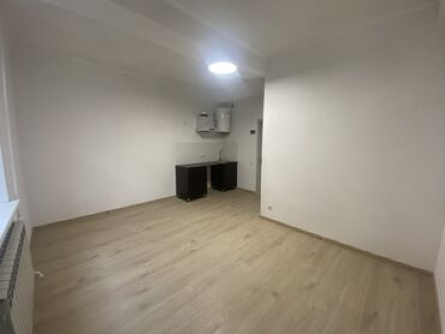 Студия, Собственник, Без подселения, Без мебели Bishkek - photo 1