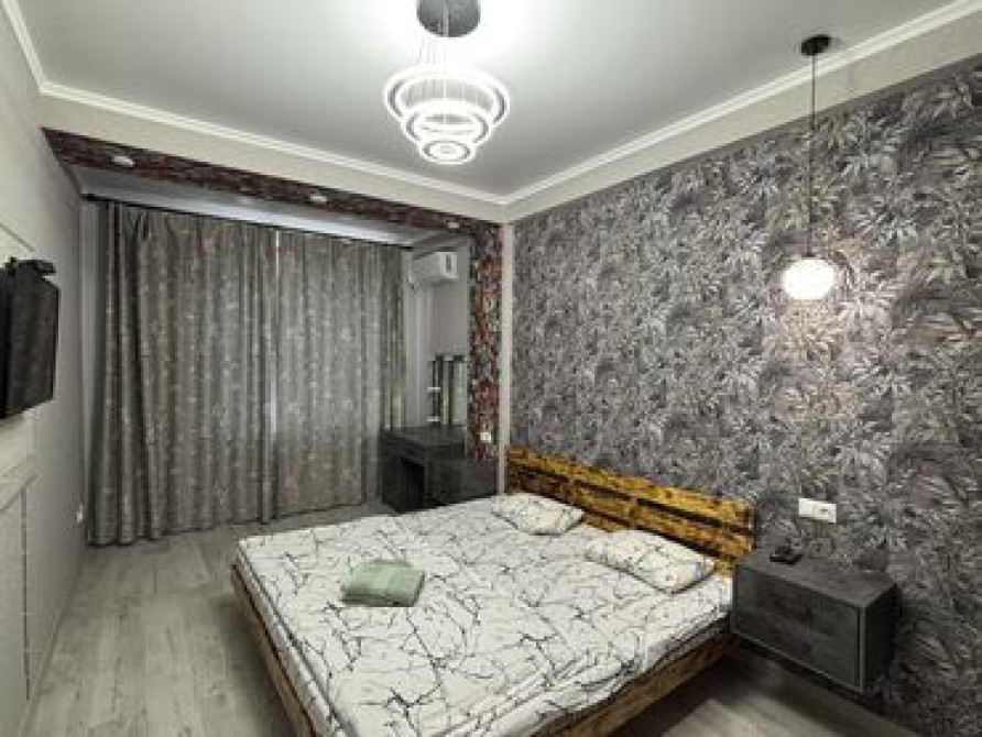 1 комната, Душевая кабина, Постельное белье, Кондиционер Bishkek - photo 1