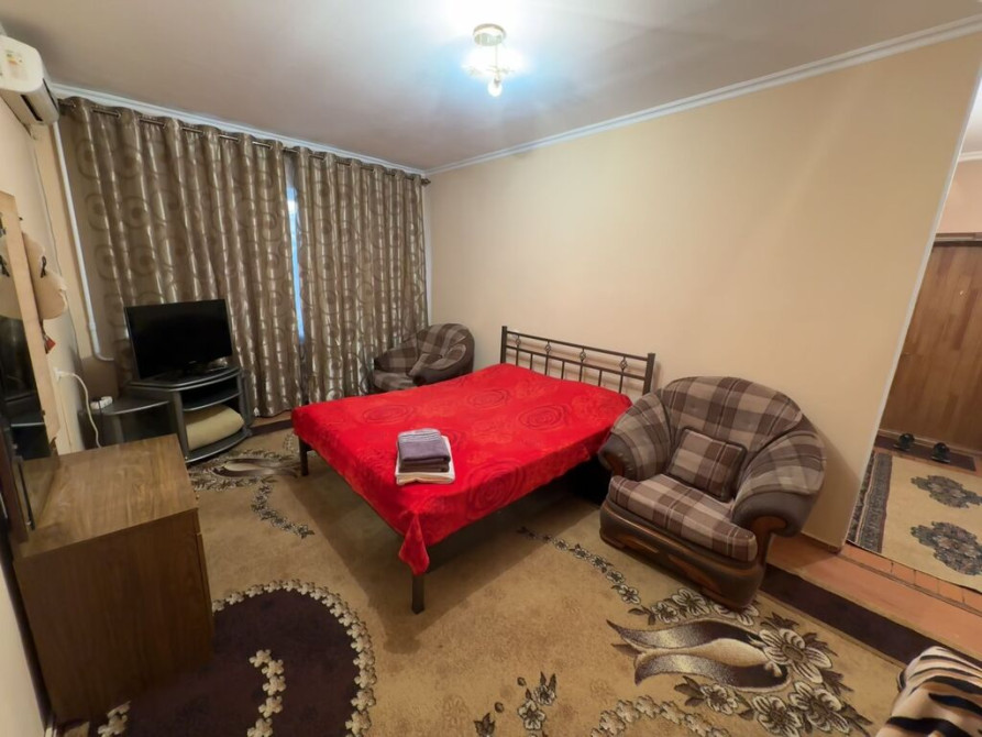 Посуточно квартира почасовой квартира посуточна квартира на ночь в Bishkek - photo 1