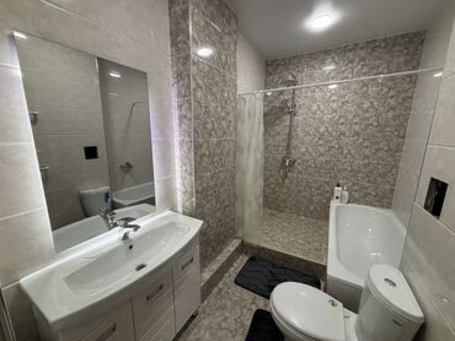 1 комната, Душевая кабина, Постельное белье, Кондиционер Bishkek - photo 5