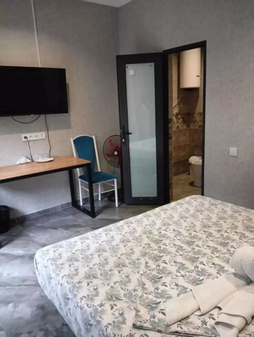 1 комната, Душевая кабина, Постельное белье, Кондиционер Bishkek - photo 3