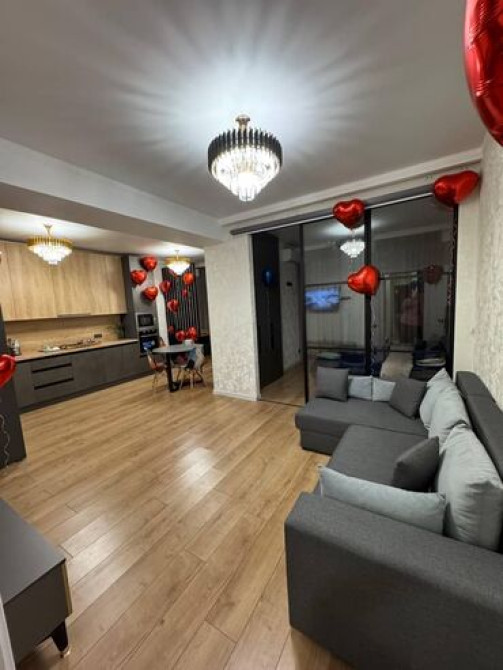 2 комнаты, Бронь, Бытовая техника, Телевизор Bishkek - photo 2