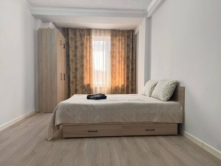 2 комнаты, Банные принадлежности, Бытовая техника, Душевая кабина Bishkek - photo 1