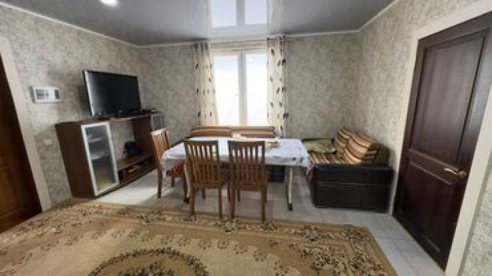 2 комнаты, Телевизор Bishkek - photo 1