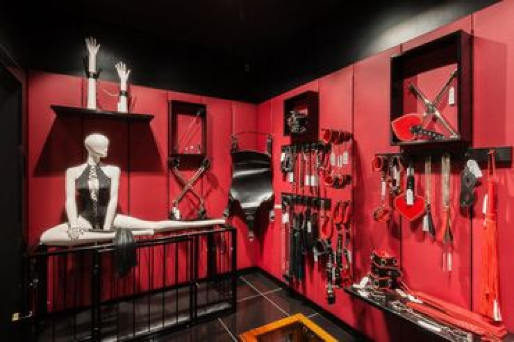 2 комнаты, Телевизор, Банные принадлежности, Бытовая техника Bishkek - photo 3