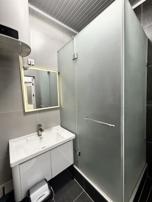 2 комнаты, Бронь, Бытовая техника, Душевая кабина Bishkek - photo 6