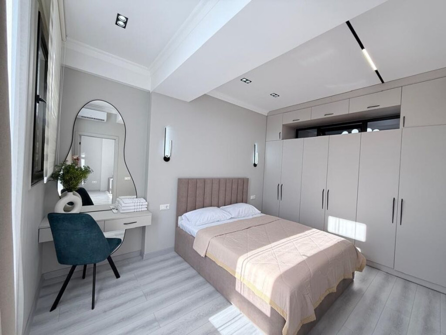 3 комнаты, Банные принадлежности, Интернет, Wi-Fi, Кондиционер Bishkek - photo 1