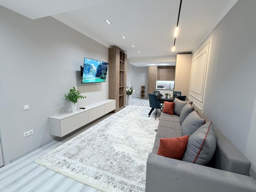 3 комнаты, Телевизор, Бронь, Бытовая техника Bishkek - photo 1