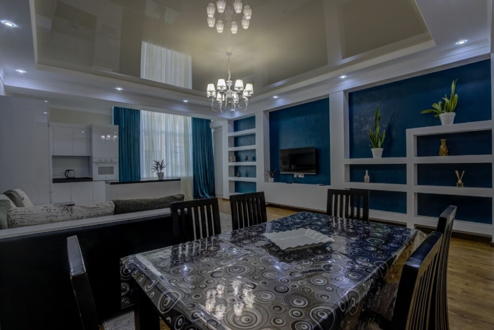 3 комнаты, Бронь, Душевая кабина, Постельное белье Бишкек - сүрөт 1