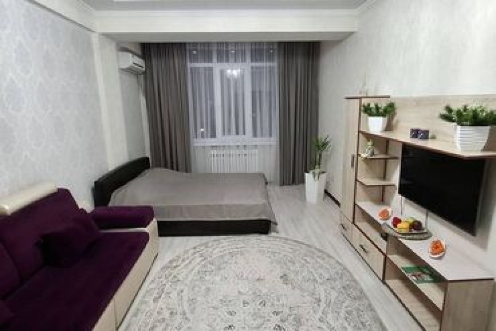 1-ком. 2-ком. 3- ком посуточные квартиры центре и мкр элитки Бишкек - сүрөт 1