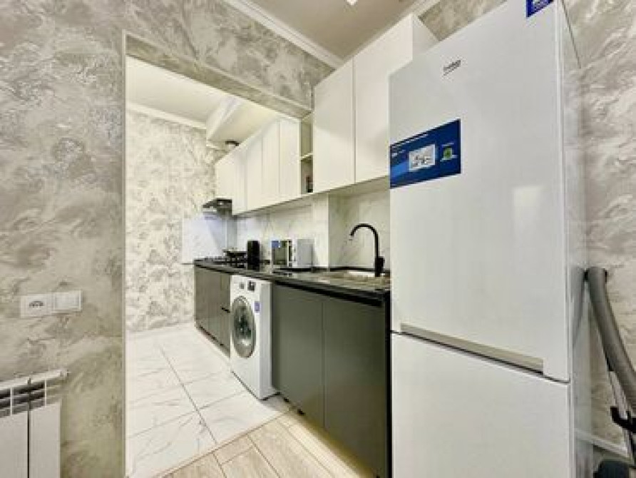 3 комнаты, Банные принадлежности, Бытовая техника, Домофон Бишкек - сүрөт 1