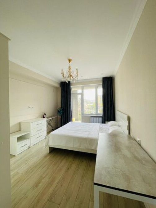 3 комнаты, Интернет, Wi-Fi, Банные принадлежности, Парковка Бишкек - изображение 1