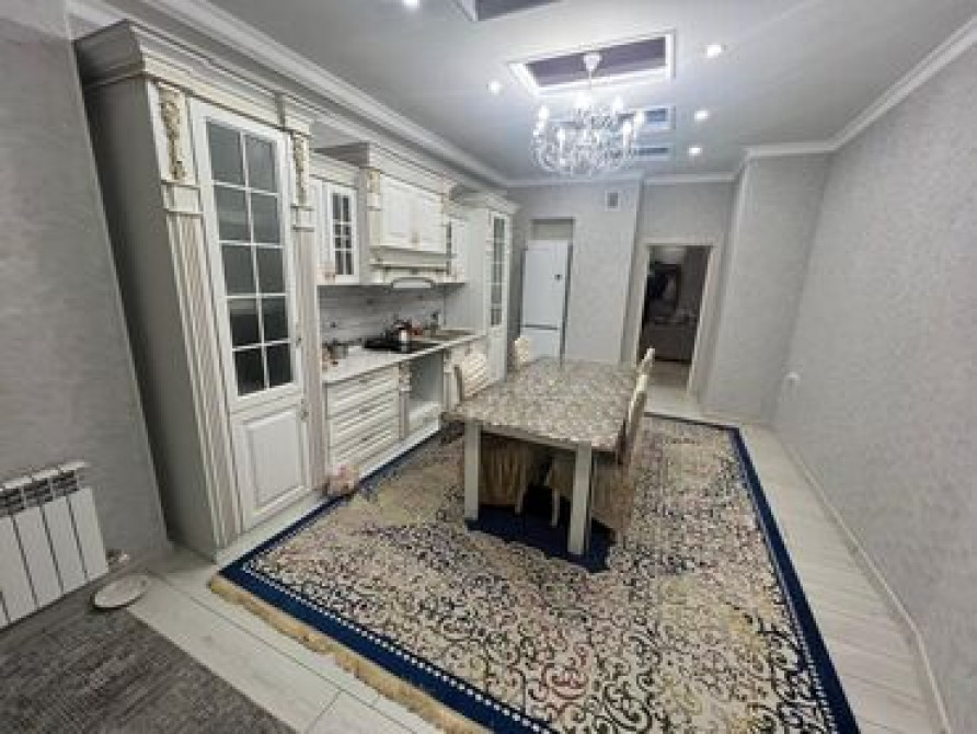 3 комнаты, Постельное белье, Телевизор, Банные принадлежности Бишкек - изображение 3