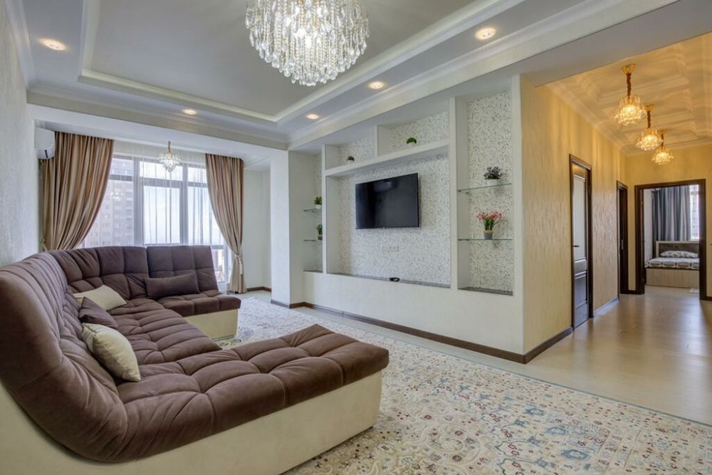 3 комнаты, Душевая кабина, Постельное белье, Кондиционер Бишкек - изображение 1