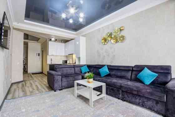 3 комнаты, Душевая кабина, Постельное белье, Кондиционер Bishkek