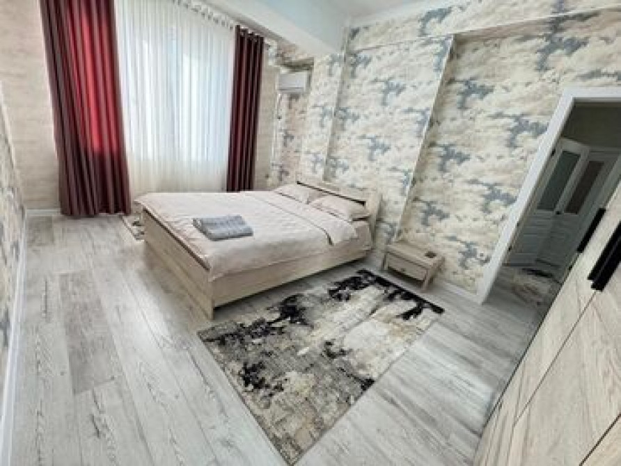 3 комнаты, Бронь, Бытовая техника, Домофон Бишкек - сүрөт 4