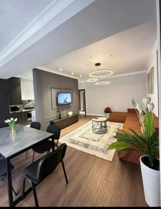 3 комнаты, Бронь, Бытовая техника, Домофон Бишкек - сүрөт 3