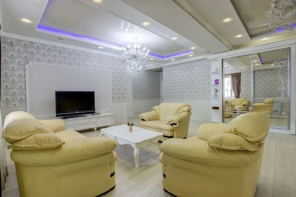 3 комнаты, Бронь, Бытовая техника, Домофон Бишкек - изображение 1