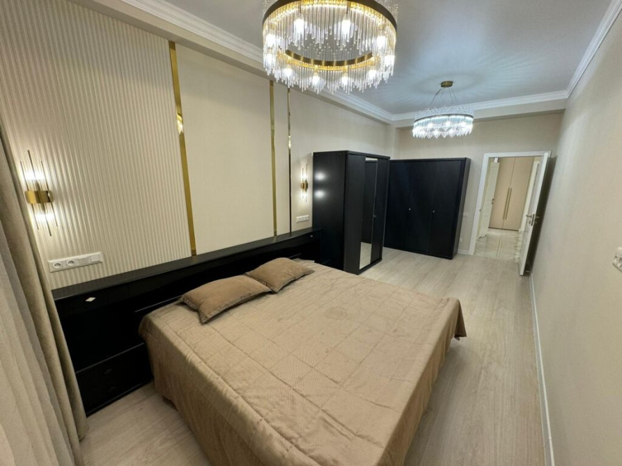 3 комнаты, Бронь, Бытовая техника, Домофон Бишкек - сүрөт 1