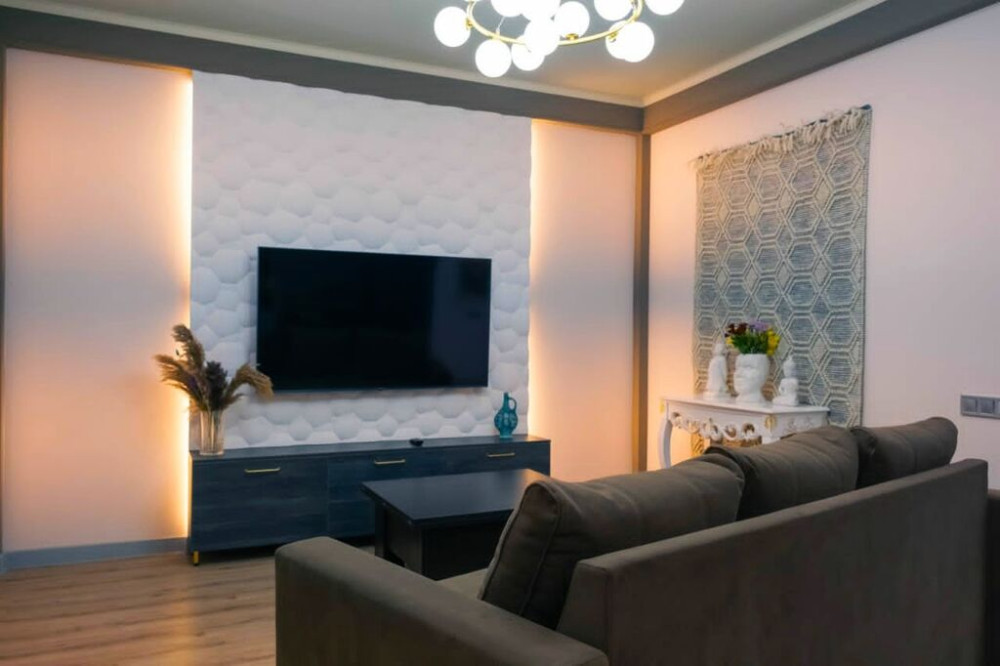 3 комнаты, Банные принадлежности, Бронь, Бытовая техника Бишкек - сүрөт 1