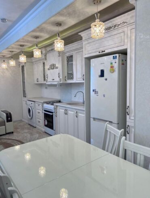 3 комнаты, Бронь, Бытовая техника, Домофон Бишкек - сүрөт 1