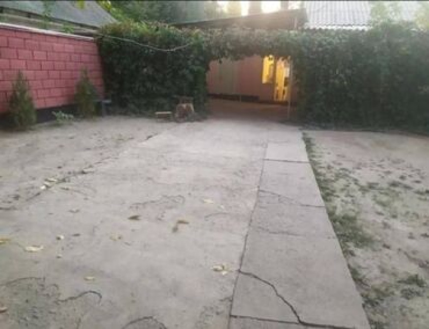 Дом, 1111 м², 3 комнаты, Собственник, Косметический ремонт Бишкек - сүрөт 3