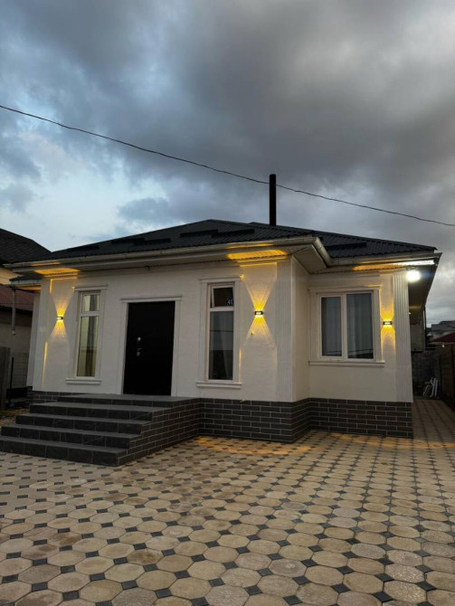 Дом, 110 м², 3 комнаты, Агентство недвижимости, Евроремонт Bishkek - photo 1