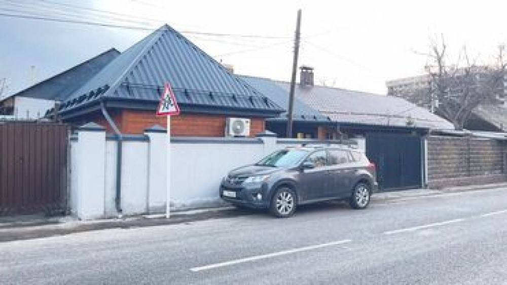 Дом, 160 м², 3 комнаты, Агентство недвижимости, Евроремонт Bishkek - photo 2