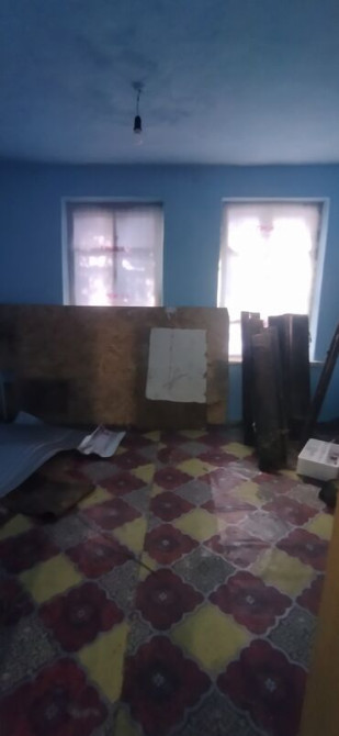 Полдома, 44 м², 3 комнаты, Риэлтор, Старый ремонт Bishkek - photo 8