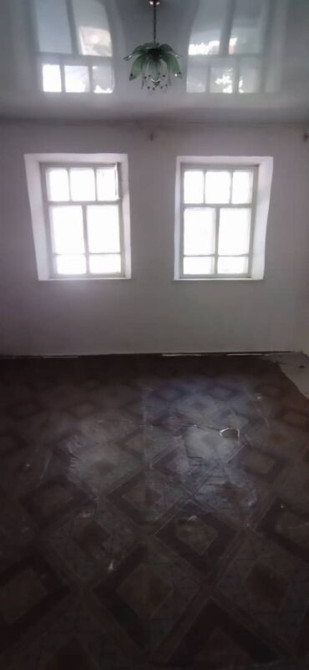 Полдома, 42 м², 3 комнаты, Риэлтор, Косметический ремонт Бишкек - сүрөт 2