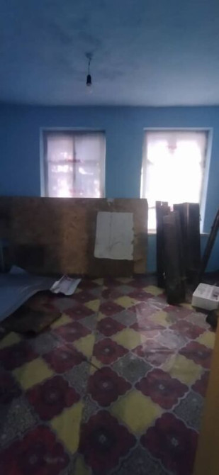 Полдома, 42 м², 3 комнаты, Риэлтор, Косметический ремонт Бишкек - сүрөт 1