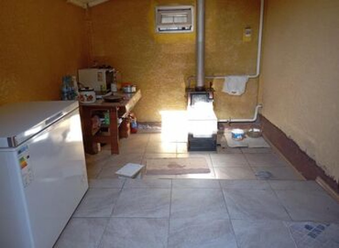 Дом, 82 м², 3 комнаты, Агентство недвижимости, Старый ремонт Бишкек - сүрөт 7