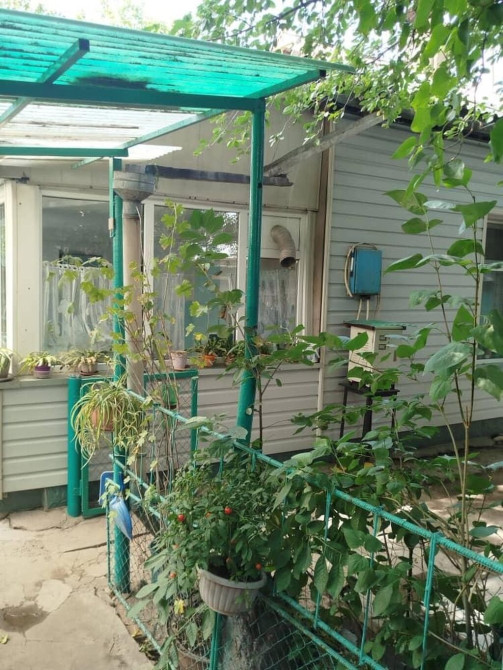 Барачный, 65 м², 3 комнаты, Агентство недвижимости, Старый ремонт Bishkek - photo 1