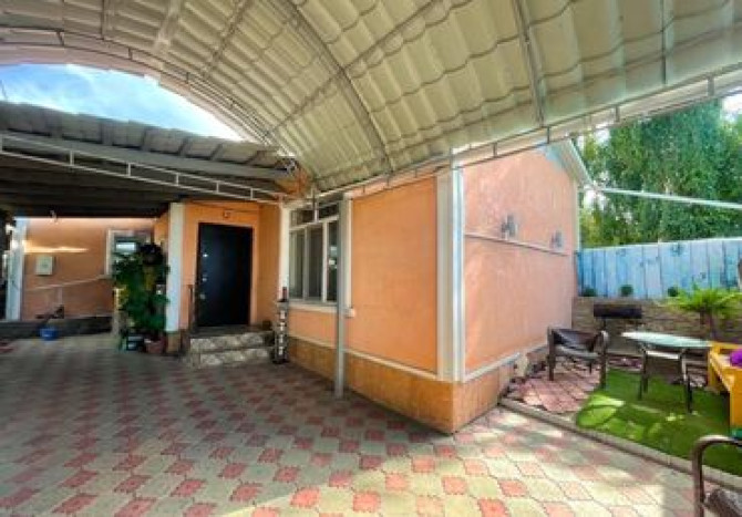 Дом, 72 м², 3 комнаты, Агентство недвижимости, Косметический ремонт Бишкек - сүрөт 7