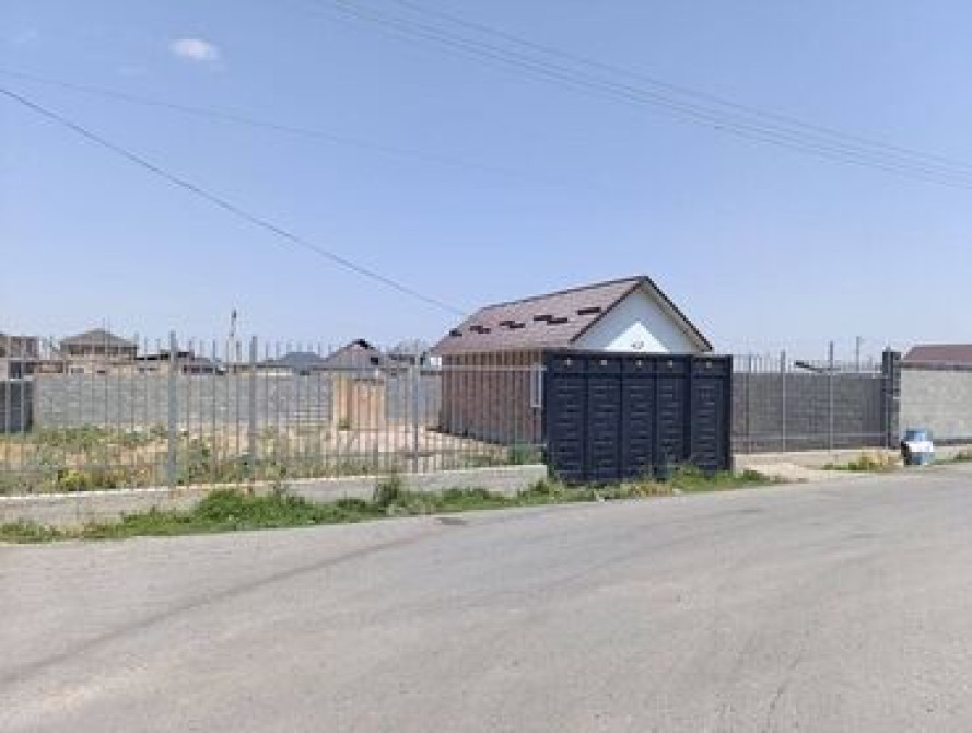 Дом, 50 м², 3 комнаты, Агентство недвижимости, Косметический ремонт Bishkek - photo 3