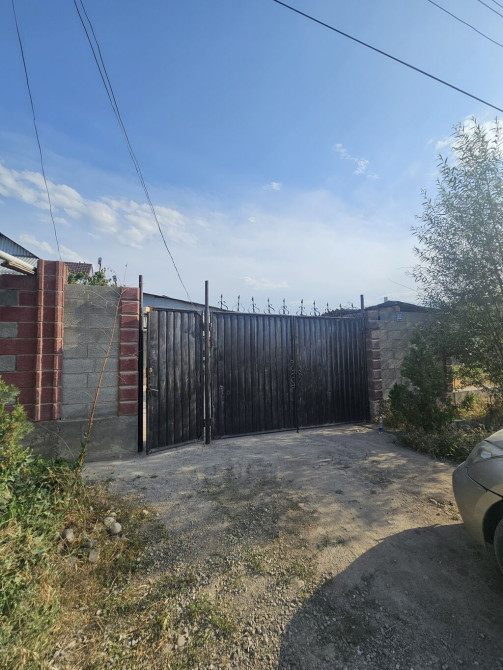 Дом, 68 м², 3 комнаты, Собственник Bishkek - photo 1