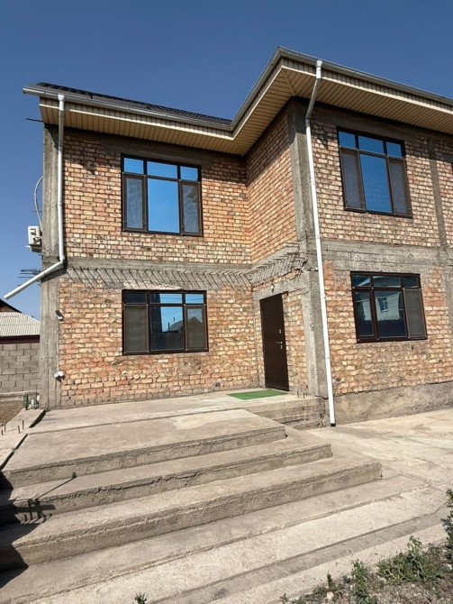 Дом, 107 м², 3 комнаты, Агентство недвижимости, Евроремонт Бишкек - сүрөт 1