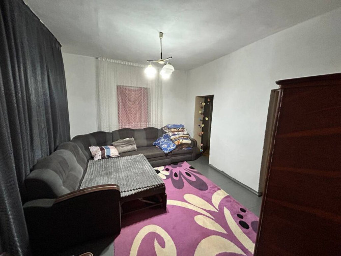 Дом, 90 м², 3 комнаты, Собственник, Старый ремонт Бишкек - сүрөт 1