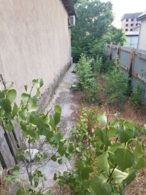 Дом, 46 м², 3 комнаты, Агентство недвижимости, Старый ремонт Бишкек - сүрөт 3