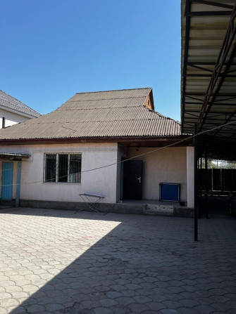 Дом, 90 м², 4 комнаты, Собственник, Косметический ремонт Бишкек - сүрөт 1
