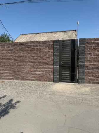 Дом, 51 м², 4 комнаты, Риэлтор Бишкек - сүрөт 1